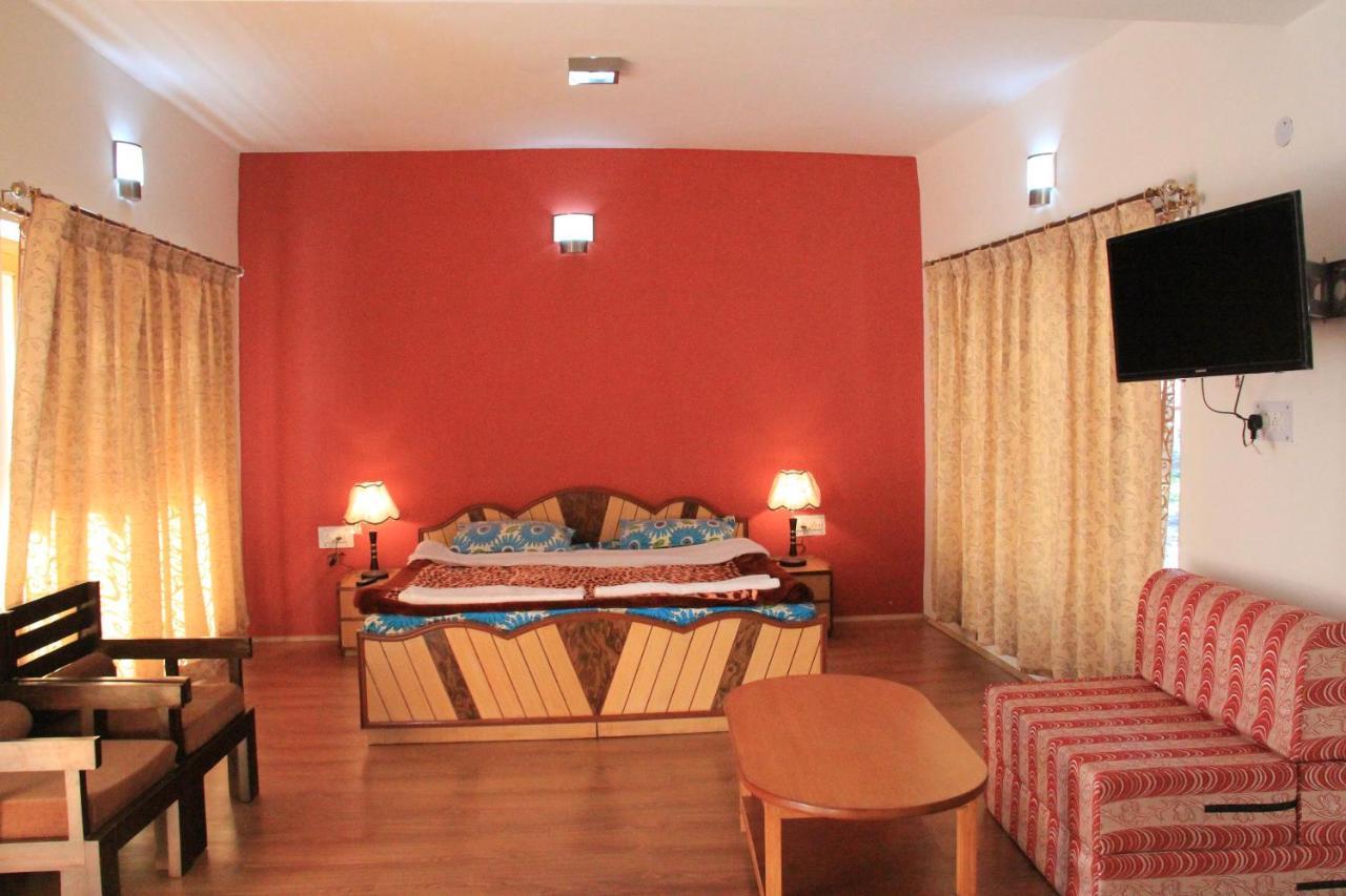 Mentokling Guest House And Garden Restaurant เลห์ ภายนอก รูปภาพ