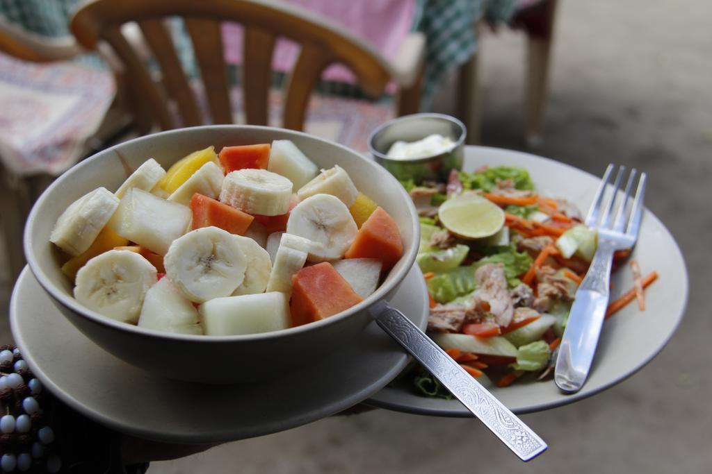 Mentokling Guest House And Garden Restaurant เลห์ ภายนอก รูปภาพ
